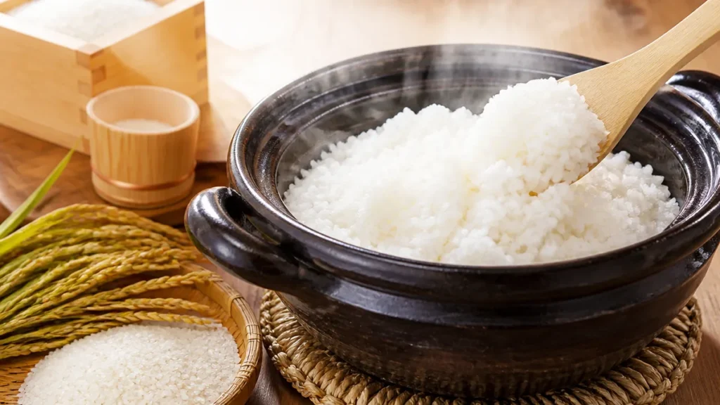 土鍋萬古焼が国内シェア約80％の理由｜割れにくさの秘密ペタライトと選び方・扱い方のアイキャッチ画像